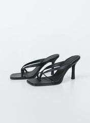 Billini Samba Heels Black